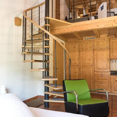 Schnider Und Cafe Ξενοδοχείο 2*