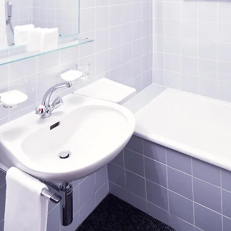 Schnider Und Cafe Vals