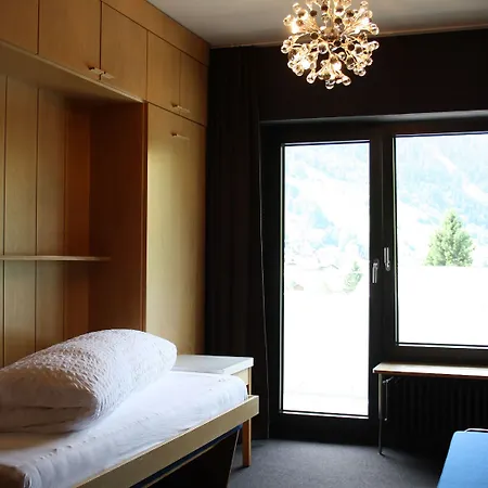 Schnider Und Cafe Vals
