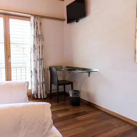 Ξενοδοχείο Schnider Und Cafe 2*