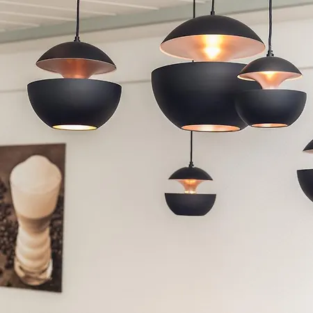 Schnider Und Cafe Szálloda