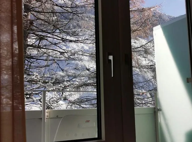 Szálloda Schnider Und Cafe Vals