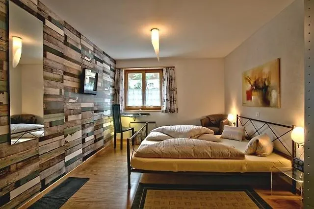 Hotel Schnider Und Cafe